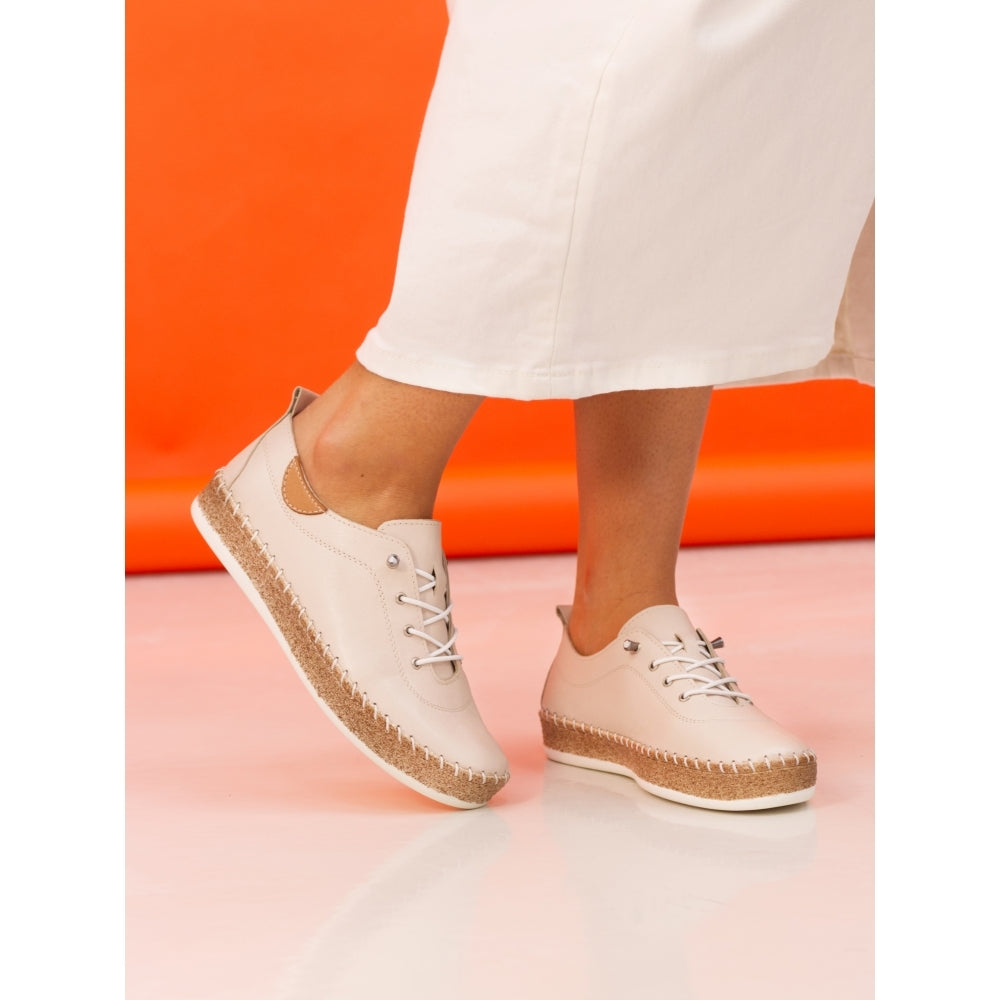 Lunar Evie Cream Lea. Plimsoll