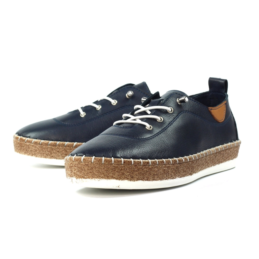 Lunar Evie Navy Lea. Plimsoll