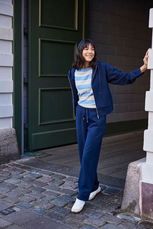 Fransa Priya Sweatshirt Zip Hoodie Navy Blazer