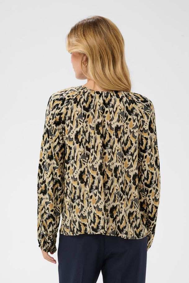 Saint Tropez Osina Blouse Tannin Blurry Animal