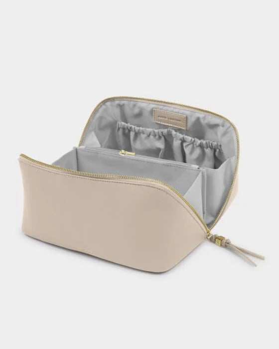 Katie Loxton Oyster Soho Large Make Up & Wash Bag