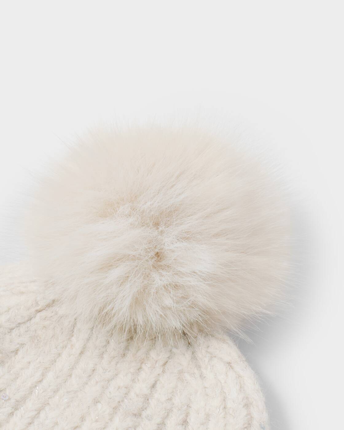 Katie Loxton Crème Sequin Soft Knit Hat