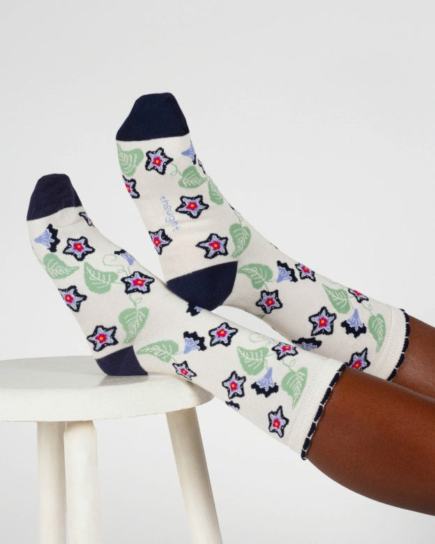 Thought Birth Flower Bamboo Socks Morning Glory 4-7