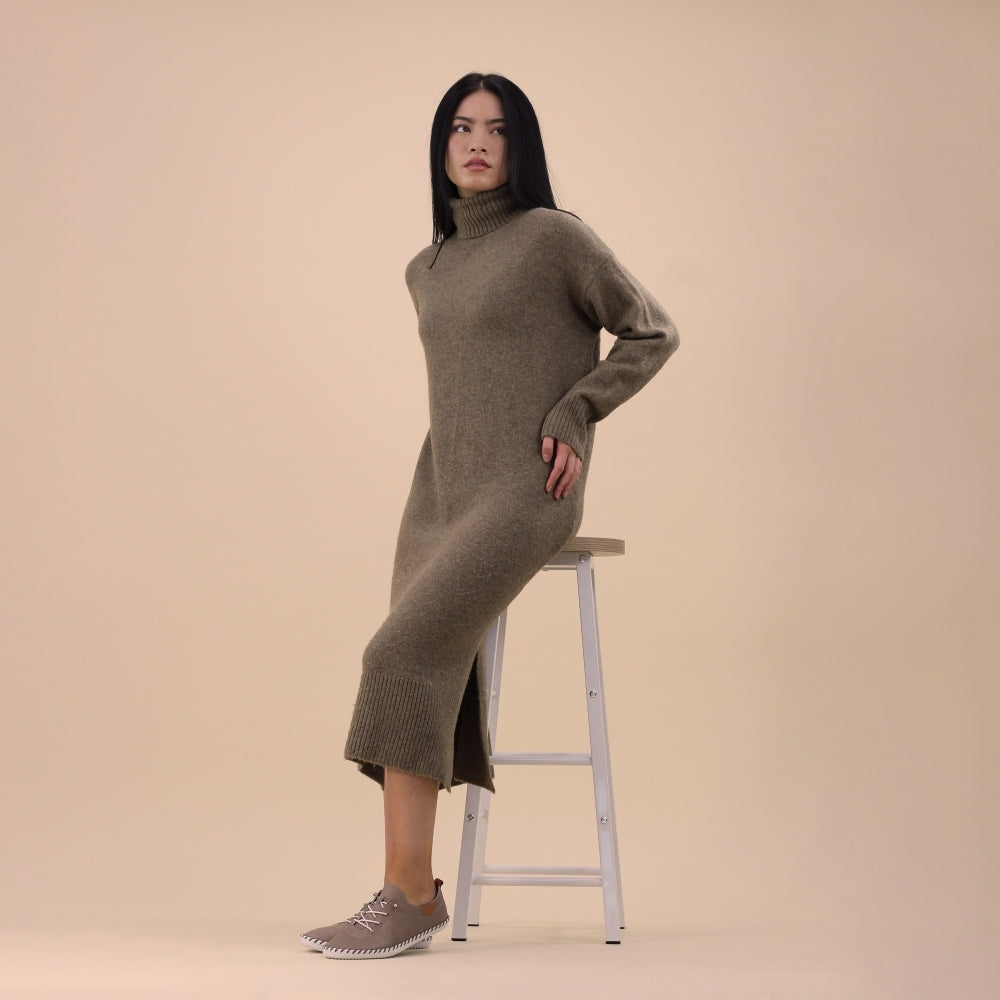 Lunar St Ives Taupe Plimsoll