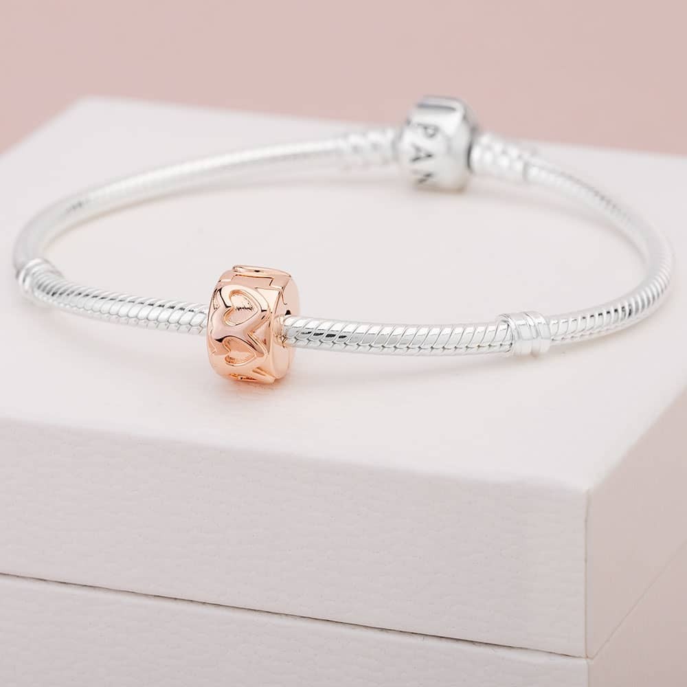 Pandora Rose Row of Hearts Clip