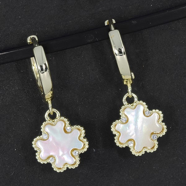 Clover Mother Of Pearl Gold Plated Earrings Natural