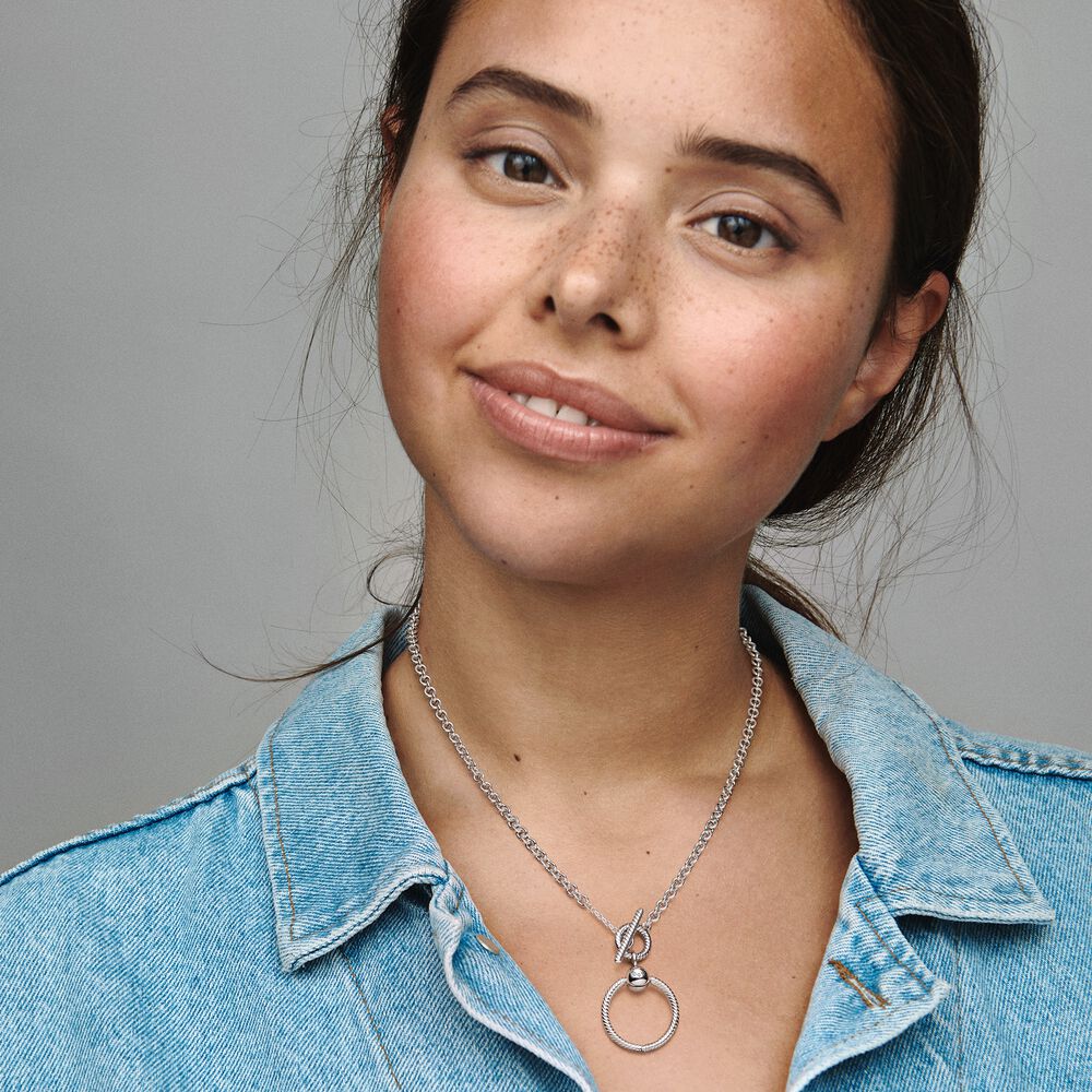 Chain Pandora O Pendant With Charms Pandora Moments O Pendant T