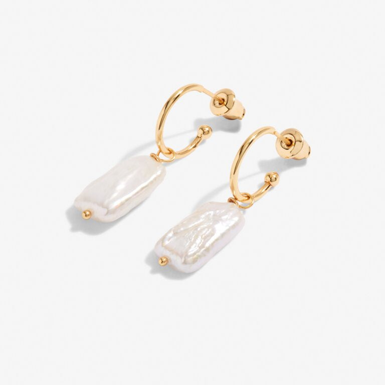 Joma Lumi Pearl Gold Hoop Earrings