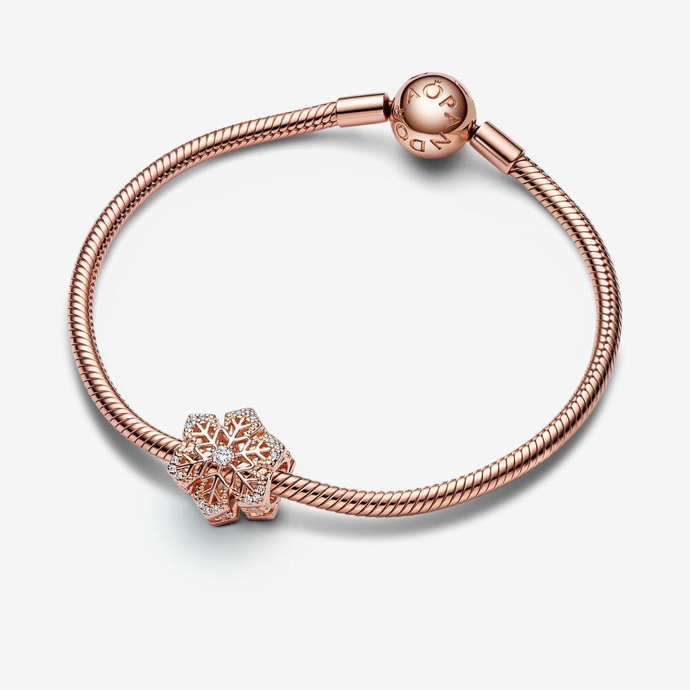 Pandora Rose Festive Snowflake Charm