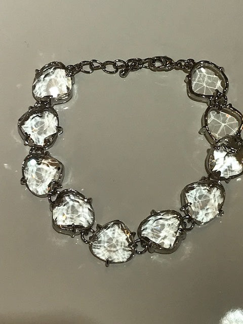 Elisa Glass Heart & Diamante Bracelet By D & X of London