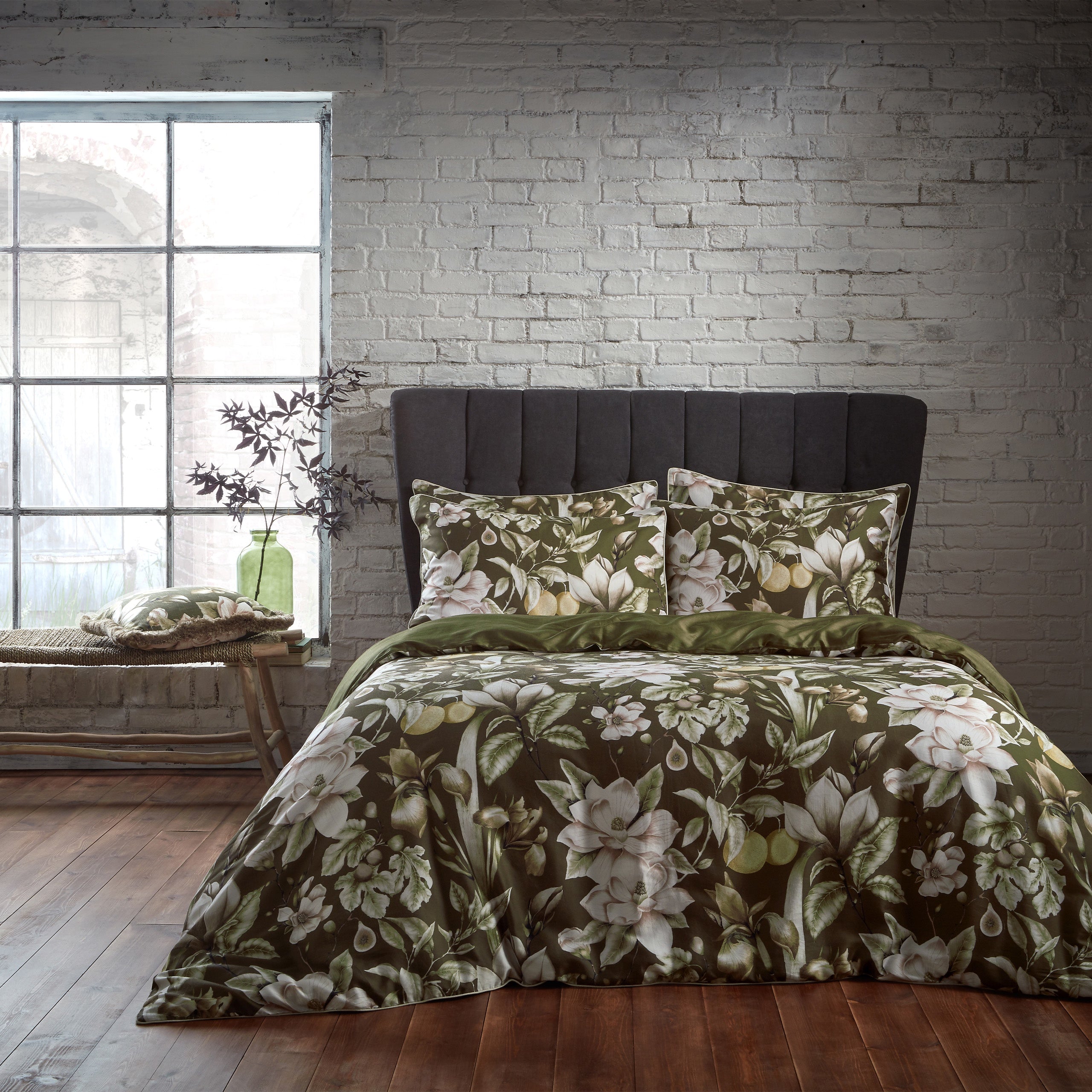 Lavish Floral Printed Piped Cotton Sateen Double Duvet Cover Set Moss