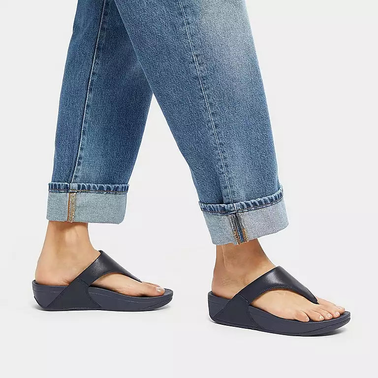 FitFlop Lulu Leather Toe-Post Deepest Blue