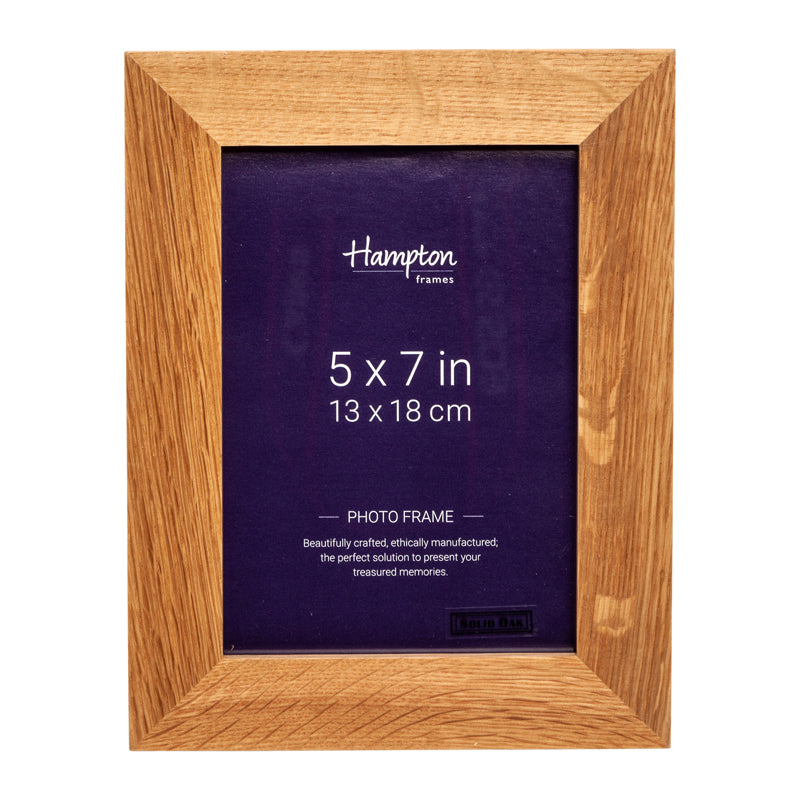 New England 5x7 Oak Frame by Hampton Frames