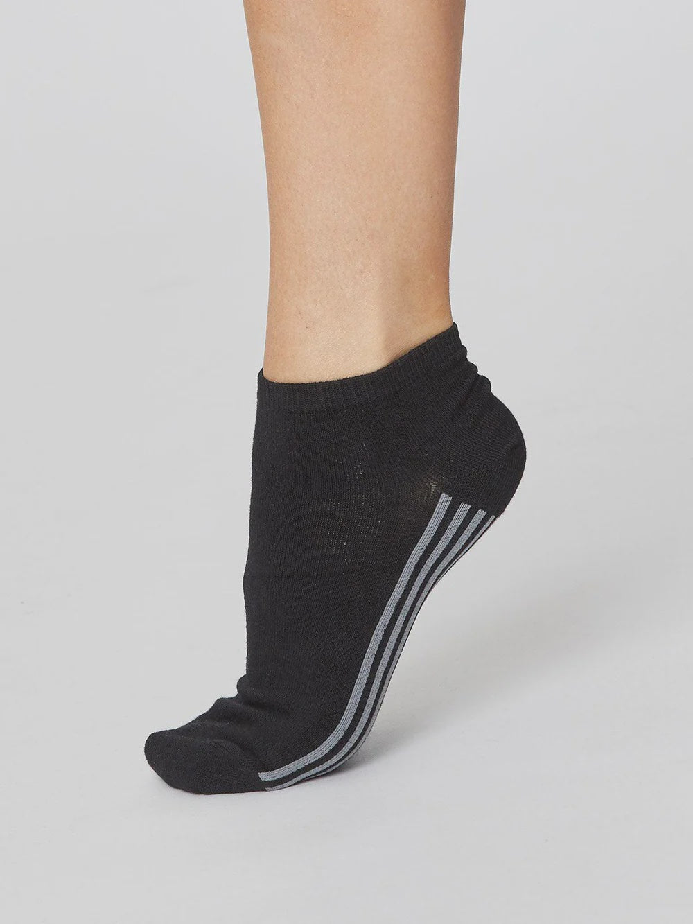 Thought Solid Jane Bamboo Trainer Socks Black 4-7